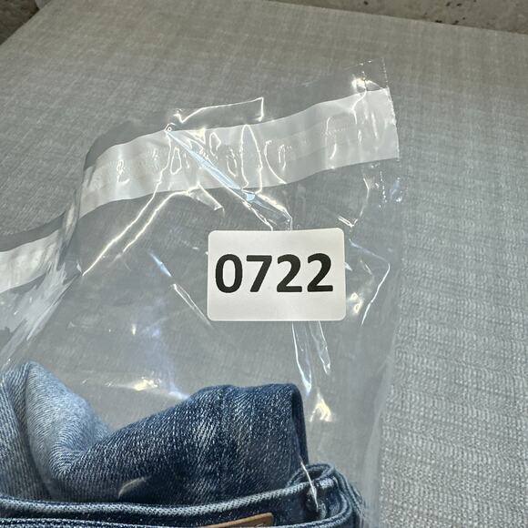 Judy Blue Women's Blue Jeans - Picture 12 of 12